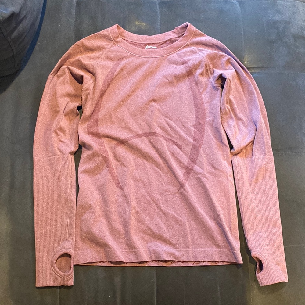 P’tula long sleeve workout shirt EUC